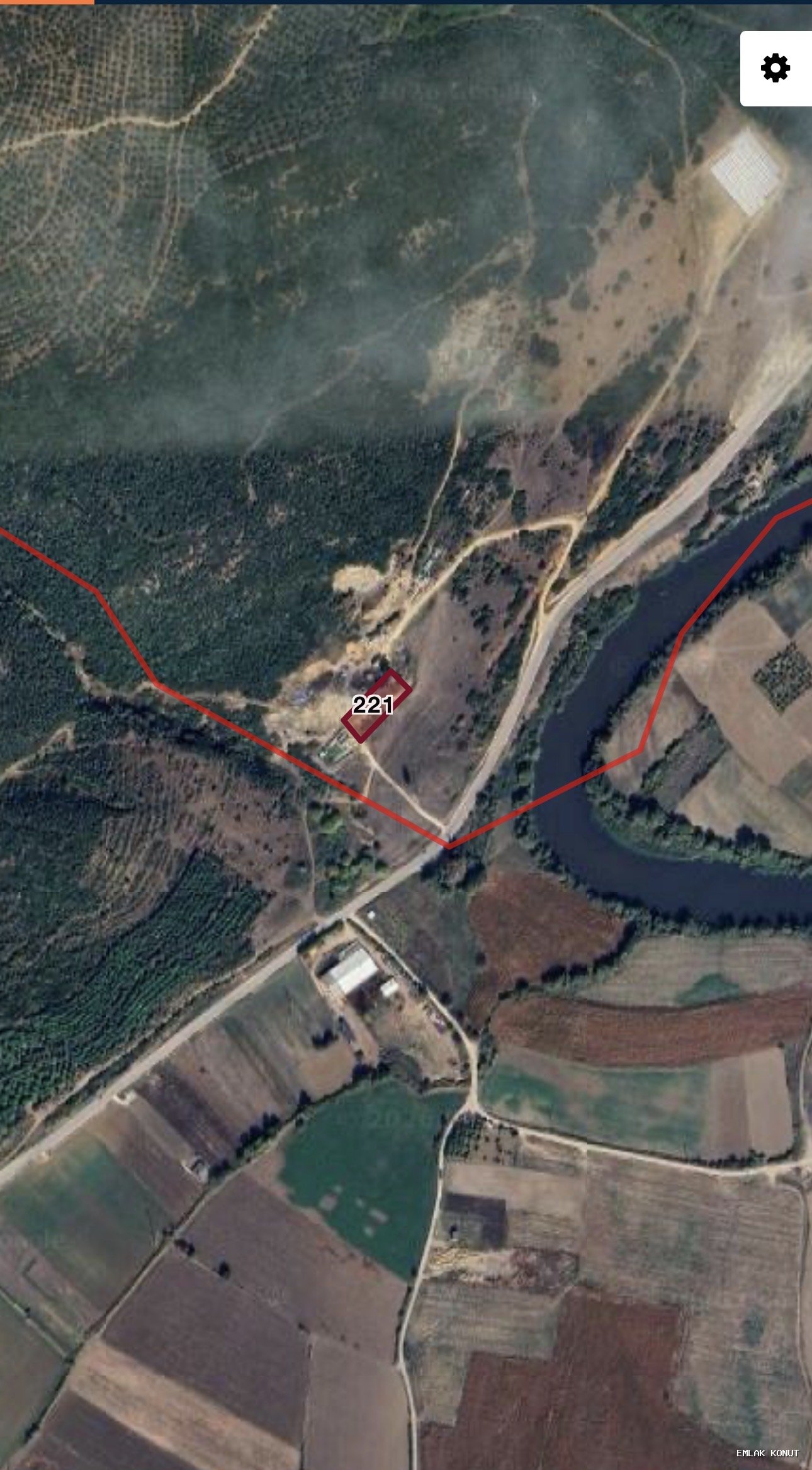 Boğaz Yolu Üzeri Ekmekçi Köyünde Tarla
