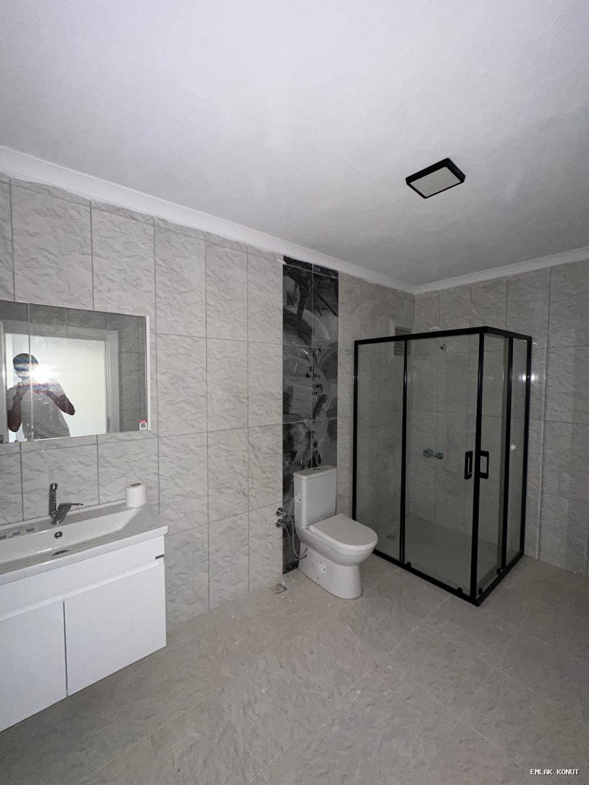 Sırabademler Cadde Cephe 3+1 Daire